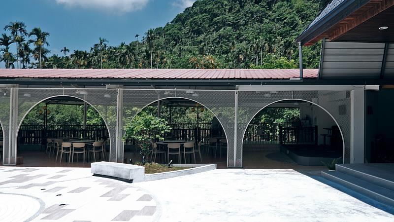 天秀山莊（金屬拱型網改造後的畫面）
