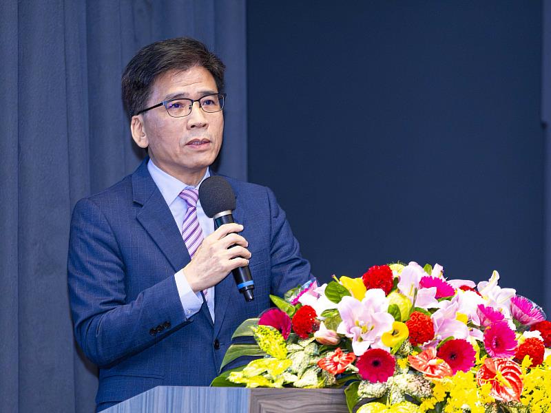 金融監督管理委員會彭金隆主任委員於開幕式致詞。(圖/淡江大學提供)