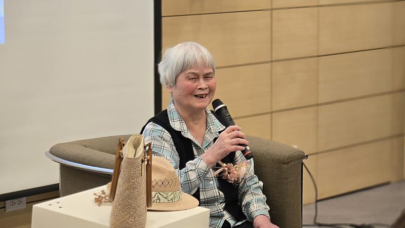 黃娟女士親臨現場致詞。