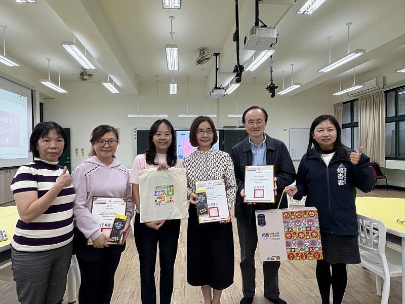 新竹市政府教育處與新科國中校長歡迎香港四學大師何世敏博士團隊與台中教育大學教授吳慧珉蒞臨指導!