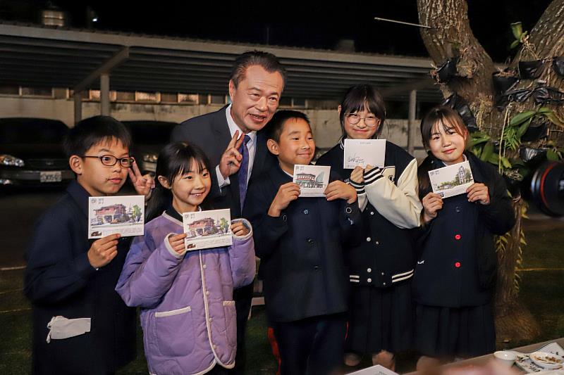 雙溪國小推動國際教育有成 日本小學師生首度來台交流