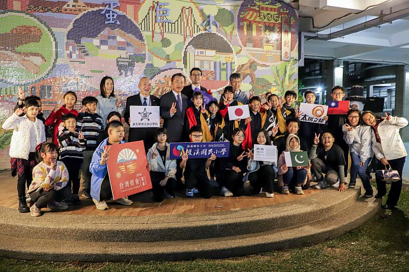 雙溪國小推動國際教育有成 日本小學師生首度來台交流