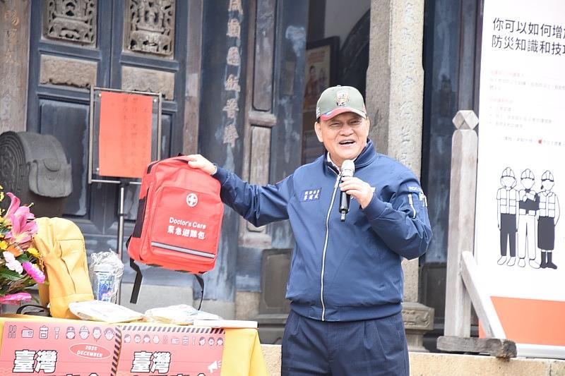 行政院政務委員季連成蒞臨主講。