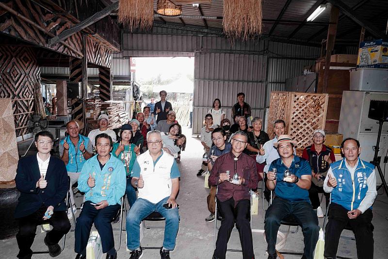 工藝中心推在地纖維材料技術創新 月桃假莖熱壓乾燥設備研發成果發表