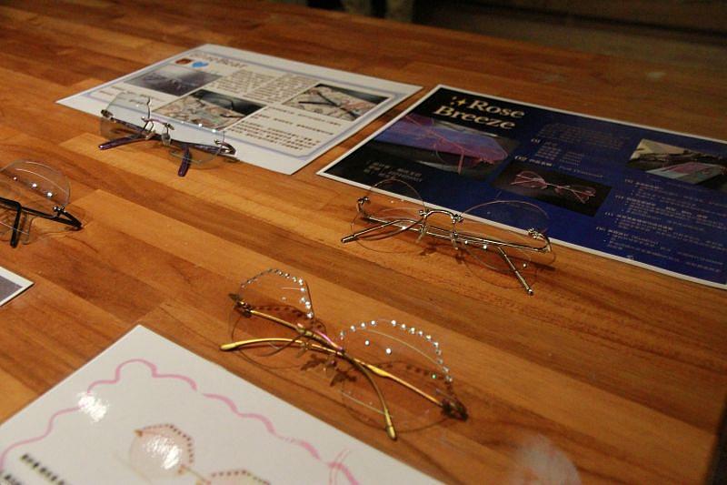 元培視光系眼鏡競賽作品。