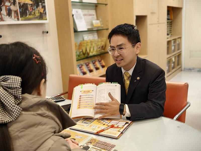 永慶房屋廖崇傑分享,他會仔細蒐集客戶的各種需求和細節,再逐一挑選適合的房屋,也提醒客戶需要注意的事項。