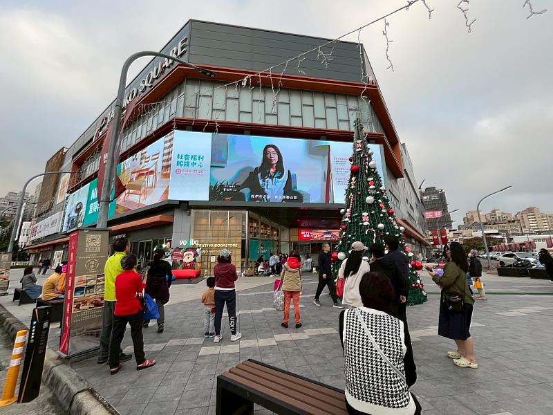 透過社福宣導影片，讓民眾更認識社福中心服務內容。