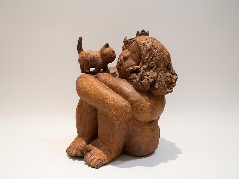 展覽集結多件耐候鋼雕塑作品，透過不同姿態與尺度，描繪女性多樣而真實的狀態。更多作品與細節，邀請觀眾走進展場親自感受時間、材質與情感交織的魅力。