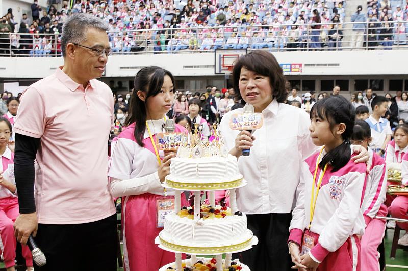 興嘉LIVE SHOW小記者專訪