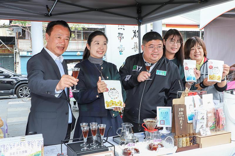 114年嘉義縣阿里山高山茶冬季優良茶競賽頒獎暨展售會-3