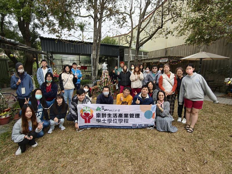 樂活學程攜手光華高中師生跨域共學「社會處方箋」。