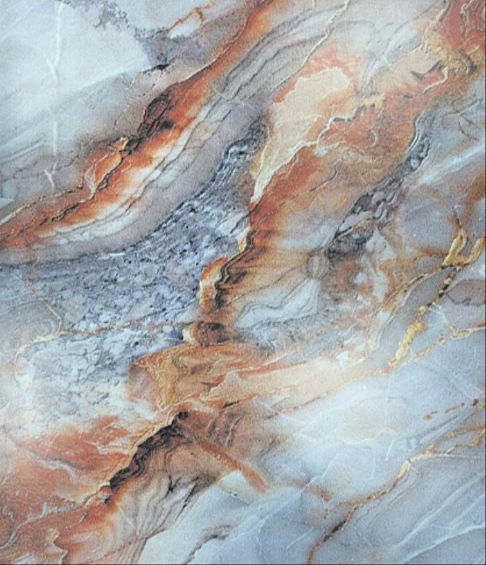 彩繪光電板圖層可依建築語彙與城市風貌客製不同紋理與色彩，在兼顧美學與防眩光的同時，整合發電與隔熱效益，提升民眾接受度與地方政府推動意願，讓「立面發電」真正具備可複製、可擴散的政策條件。