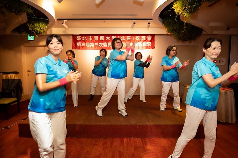 《我相信》應援帶動唱。