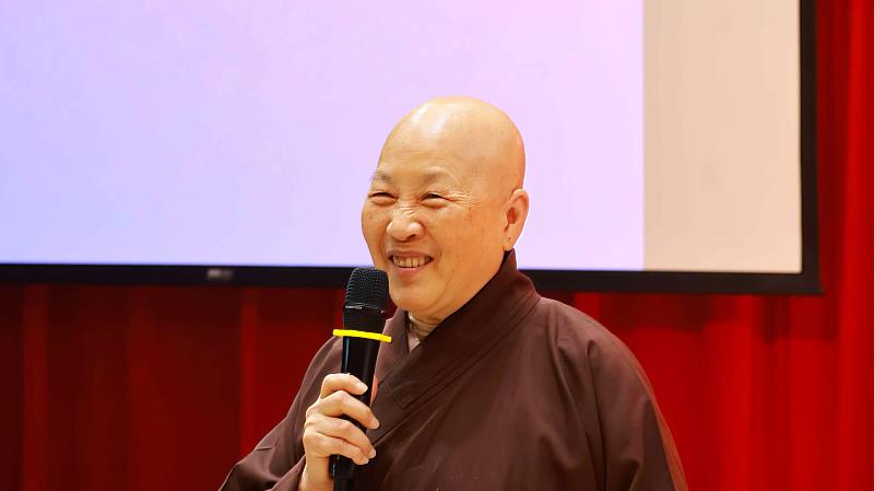 常樂法師肯定志工的服務與奉獻。（圖片提供/靈鷲山佛教教團）