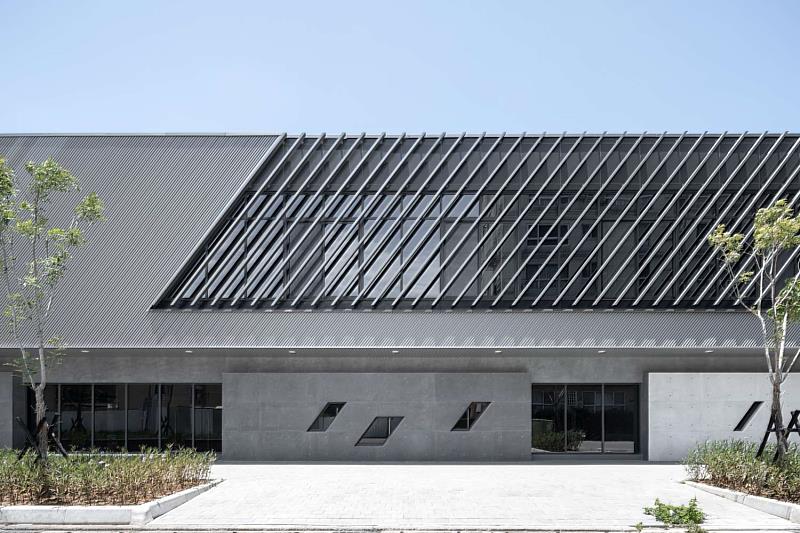 運動中心再創里程碑！ 竹市香山綜合休閒運動館獲公共工程金質獎