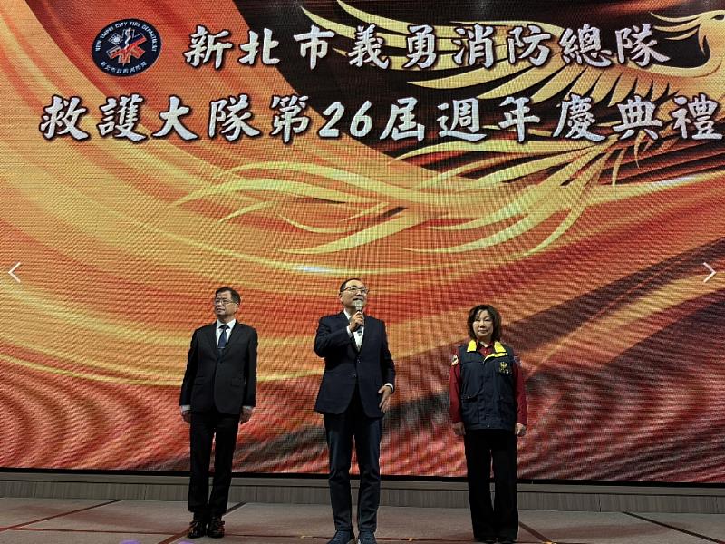 新北市長侯友宜致詞。