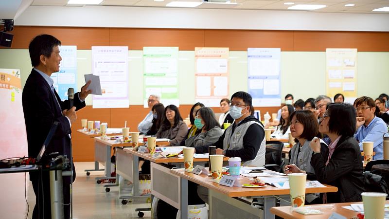 嘉義市推動AI長照3.0實證交流，分享代理型AI打造可複製照護新模式。