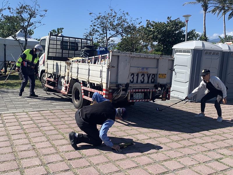 迎接2026不打烊！東警出擊提前部署各項勤務，全面維安。