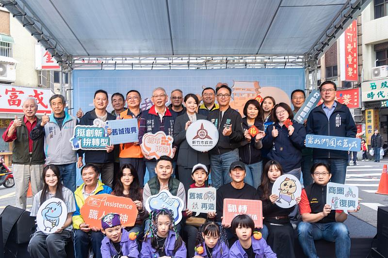 最新民調顯示，高虹安市長10大政策獲肯定，5項滿意度破7成。