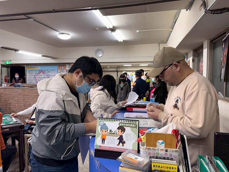 現場聯合稽查照片。