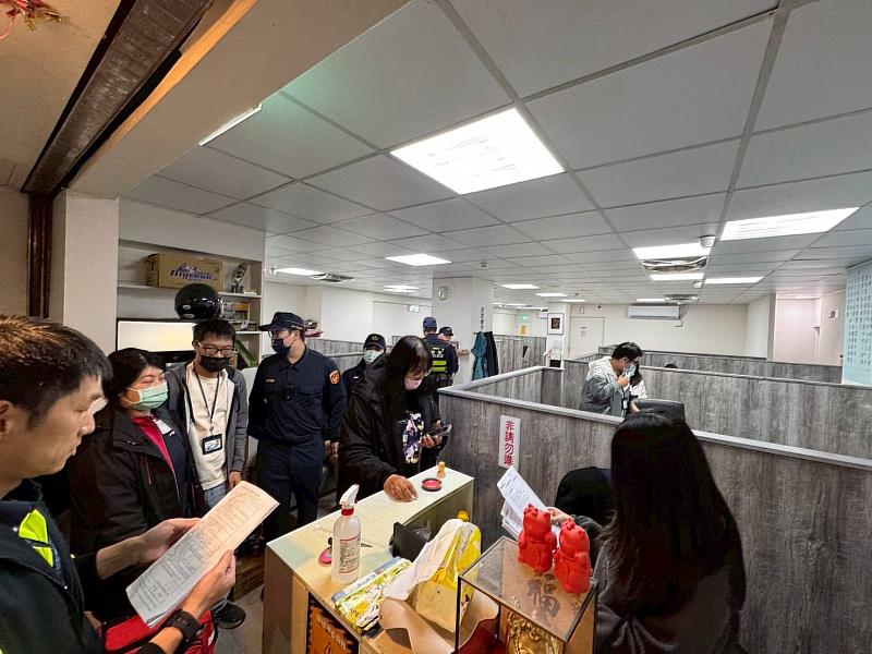 現場聯合稽查照片。