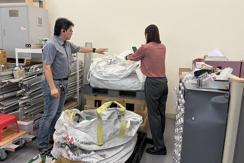 南大太陽能循環經濟聯盟透過影像紀錄，將研究成果轉化為易於理解的綠能教育素材，推動再生能源教育向下扎根。