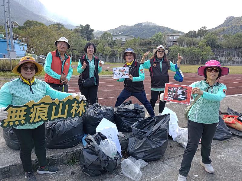 活動一共清理7大袋約45公斤垃圾。