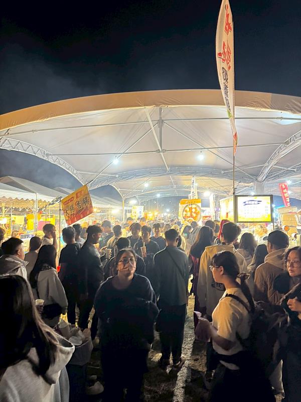 台東跨年夜吸金破千萬!「美食經濟學」奏效 186攤市集、加倍券引爆在地消費力