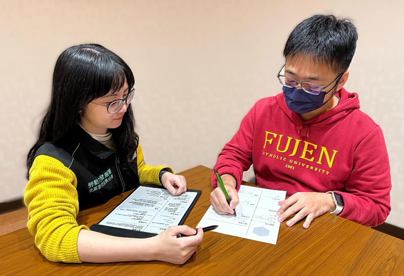 透過專業引導與深度對談，北分署YS協助青年盤點自身優勢，將學經歷轉化為符合職涯發展的關鍵能力。