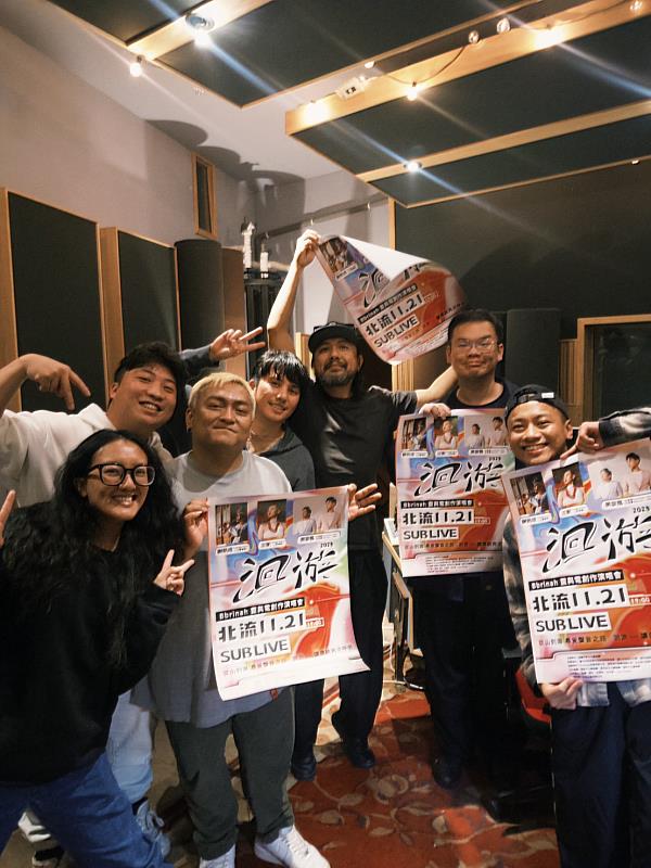 本次專輯邀請資深音樂人Sakinu(羅智輝)擔綱製作,並以即興的方式完成編曲,保留最真實的團體互動與音樂生命力。(圖/風潮音樂提供)