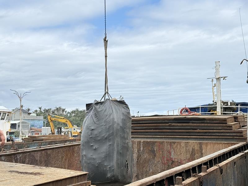 守護海島純淨 綠島蘭嶼垃圾轉運逾2,300公噸 臺東環保局籲源頭減量落實環保
