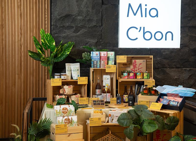 多款人氣地方好物上架Mia C’bon超市及家樂福影響力概念店。