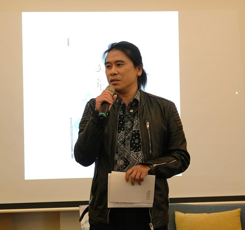 中興中文系主任解昆樺教授發表小說作品。