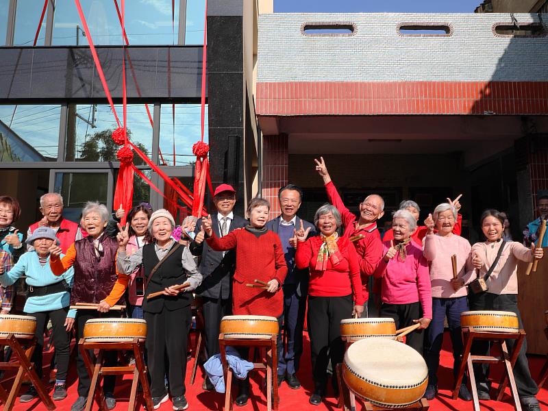 柴林腳教育基金會「溫馨夢想家」啟用 打造溪口鄉高齡友善新地標