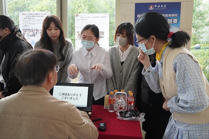 應用日語學系團隊表示：「從PPT製作到錄音修正，過程中曾感到挫折，但靠著神隊友互助完成作品。這次經驗讓我們相信，只要努力，成果一定會被看見。」