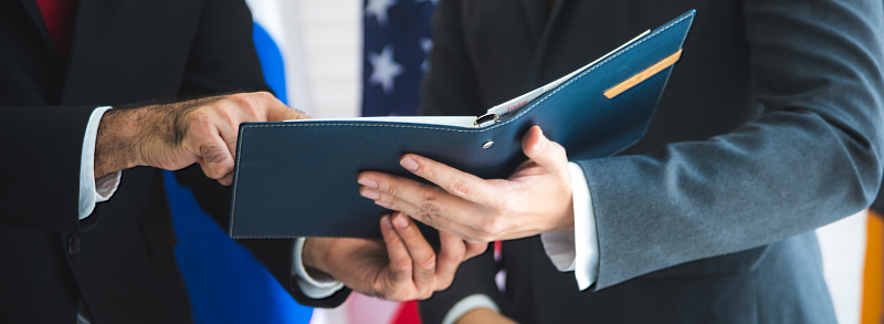 免離職，拿美國名校學位。2026先鋒教育助您接軌國際，學歷證書與實體校園完全一致。