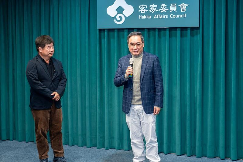 客傳會卸任董事長陳邦畛致詞。