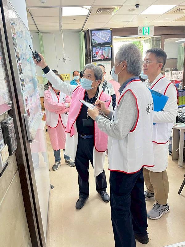 南門醫院因應大量傷病患事故立即啟動應變小組。