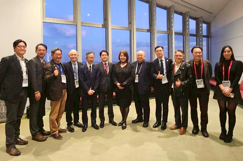 Group photo of the NYCU delegation during their visit to Japan.