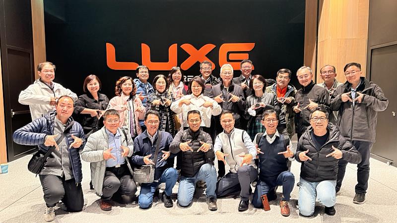 從嘉義市出發 登上世界之巔！《冠軍之路》熱血上映 黃敏惠市長號召觀影感受棒球精神與團隊力量