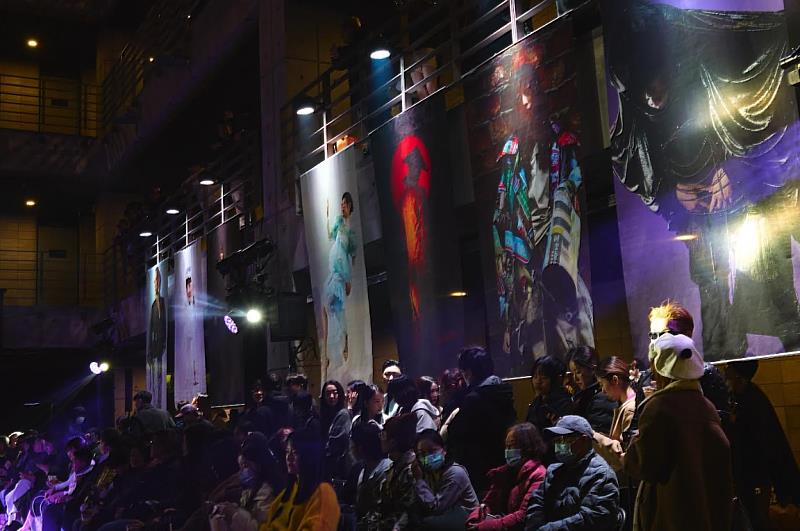 繫界現場相片。