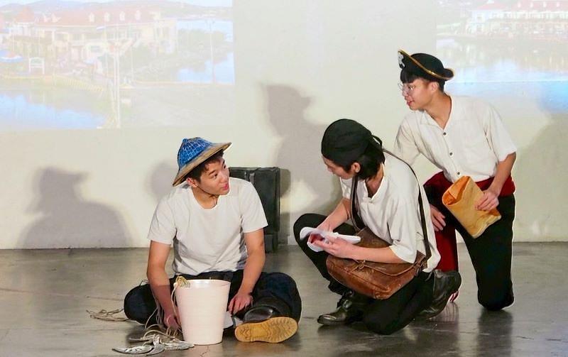 開平餐飲國際部學生以原創戲劇的方式演繹中南美洲的文化發展及風土地貌。開平餐飲學校/提供