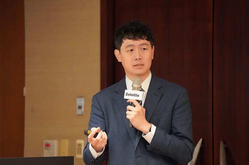 勤業眾信科技與轉型服務協理白哲豪