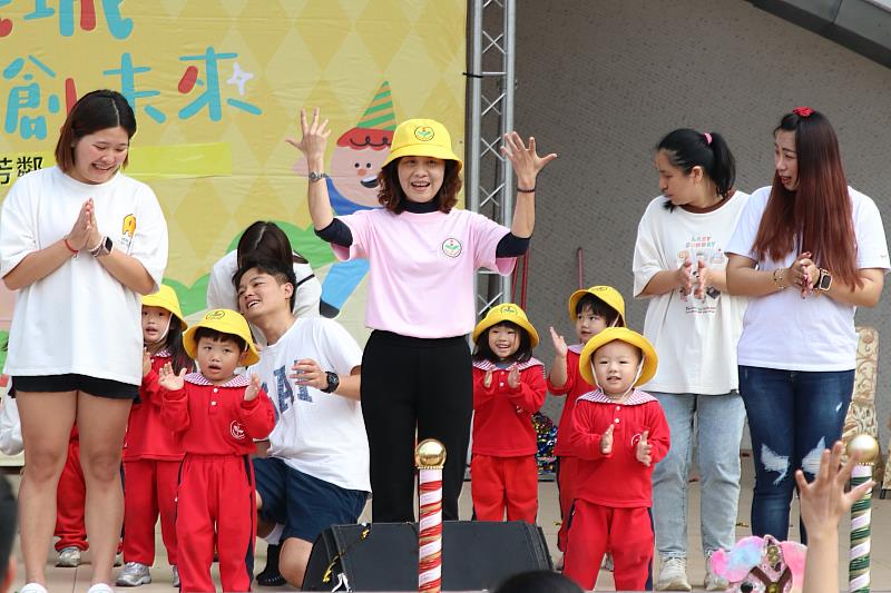 好戲開鑼：幼兒表演