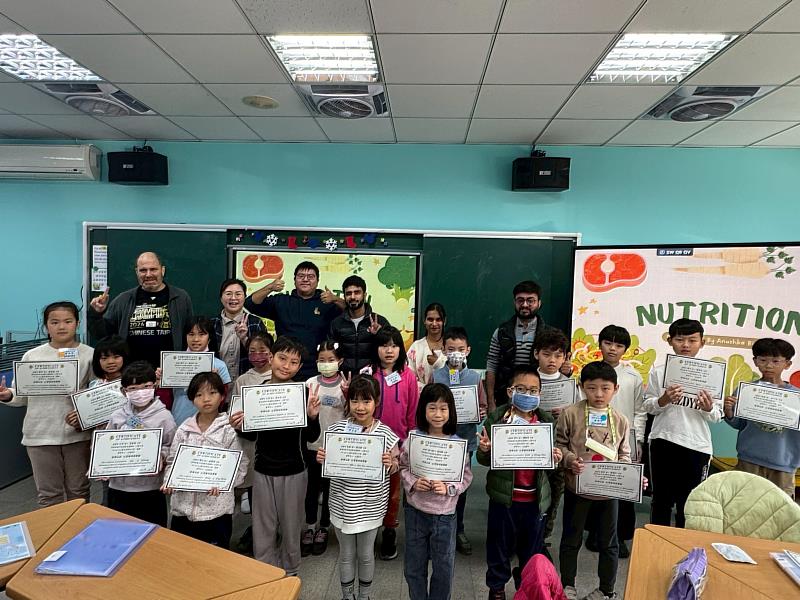 嘉義市「Fit and Fun 週末英語活力營」圓滿落幕 從運動、料理到戶外探索　生活化英語學習深獲家長肯定