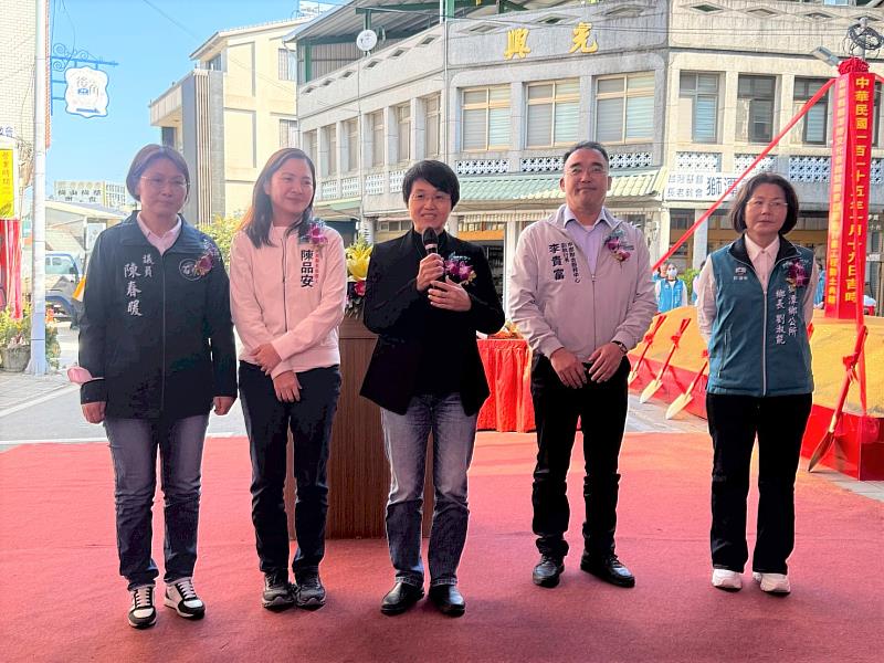 客委會古秀妃主委致詞(中)。