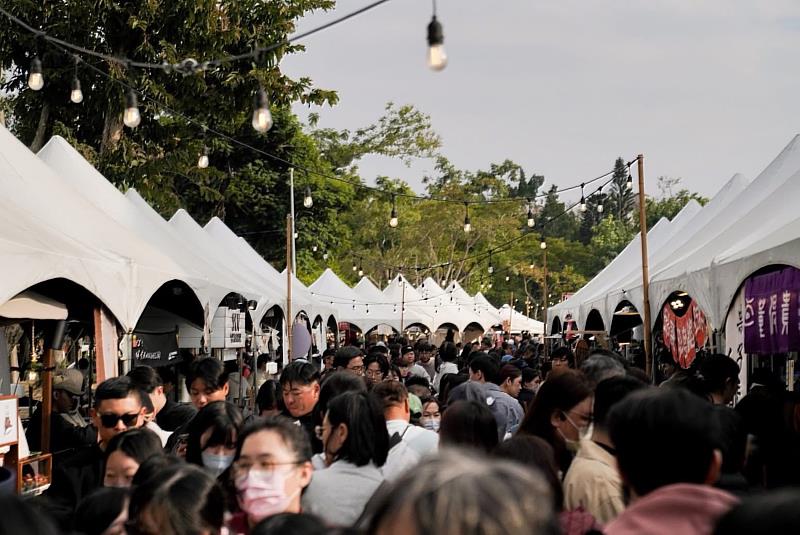 嘉義市舉辦大小活動吸引人潮。