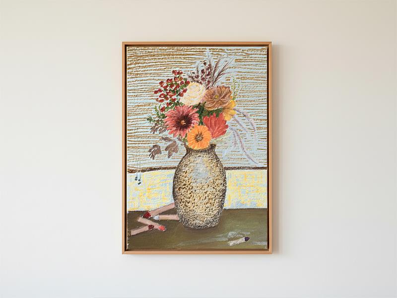 作品〈晴光越簾映好花〉，以陶瓷花器為畫面主軸，花與器相互映襯，回應鶯歌作為陶瓷之都的文化意象。畫面由繁入簡，在光影與色彩之間，流露溫潤而內斂的情感。