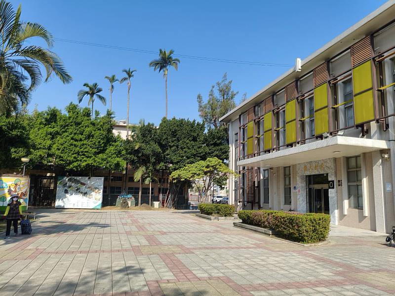 嘉義市文化局圖書館將進行耐震結構補強工程 原文化藝廊展覽移至嘉義文創園區O棟1樓展出