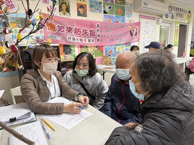 民雄衛生所新醫師到任 健檢加碼失智篩檢